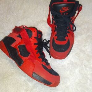 Nike air raids